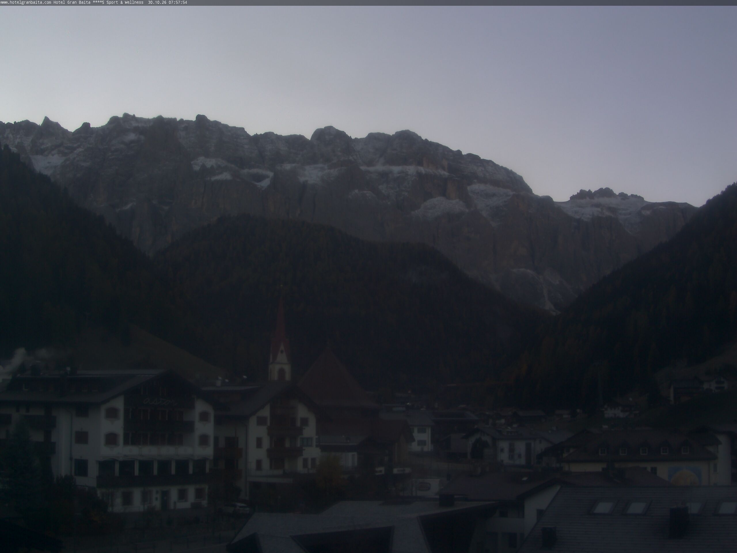 08:00